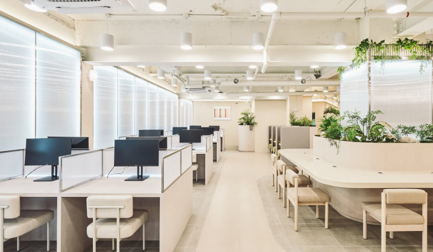 사무실 필수 인프라 완비 풀옵션 라운지